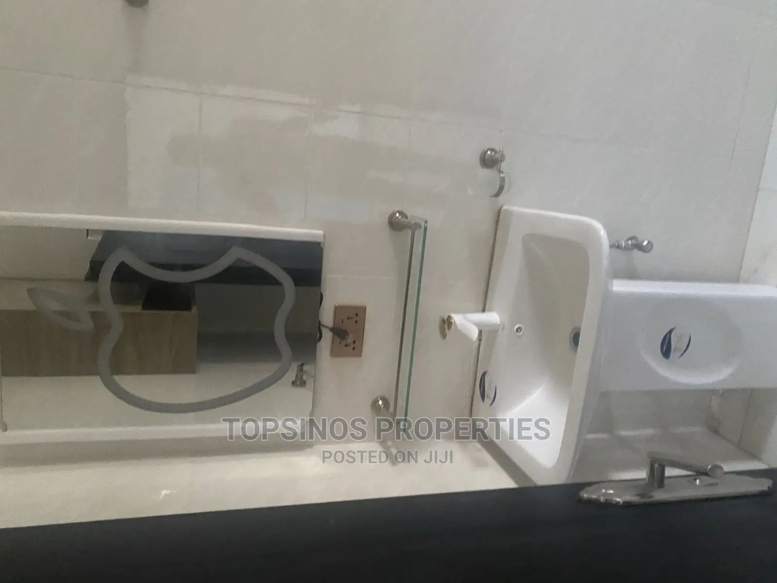 2bdrm Block of Flats in Dawaki for rent in Dawaki