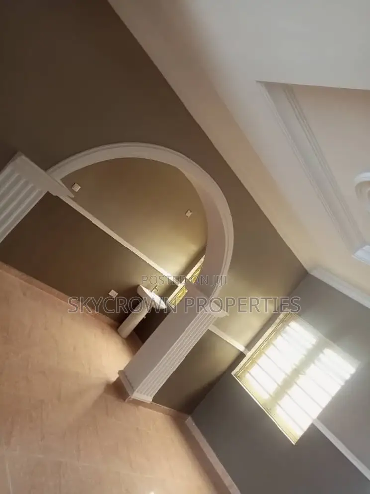 3bdrm Apartment in Ebunoluwa Area, Osogbo for Rent in Osogbo