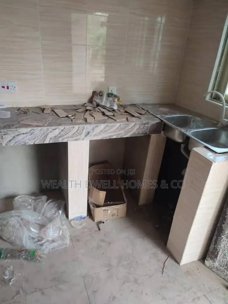 Furnished 2bdrm Block of Flats in Oba Ile Estate, Akure for rent in Akure