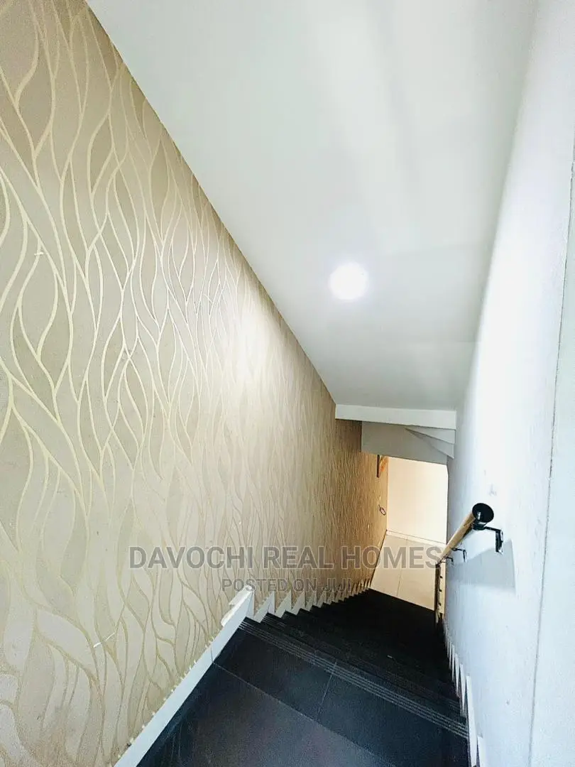 Furnished 3bdrm Duplex in Osapa London Estate, Lekki for rent in Lekki