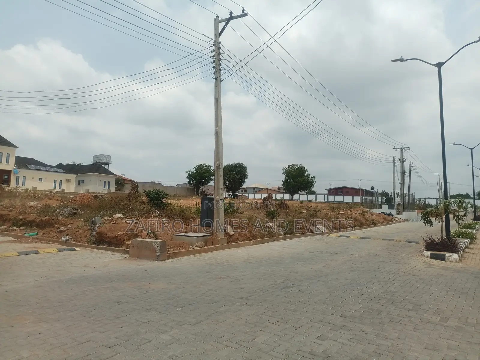 1000m2 at Beautiful Lere Adigun Gra at Bashorun Beside Bcos in Basorun