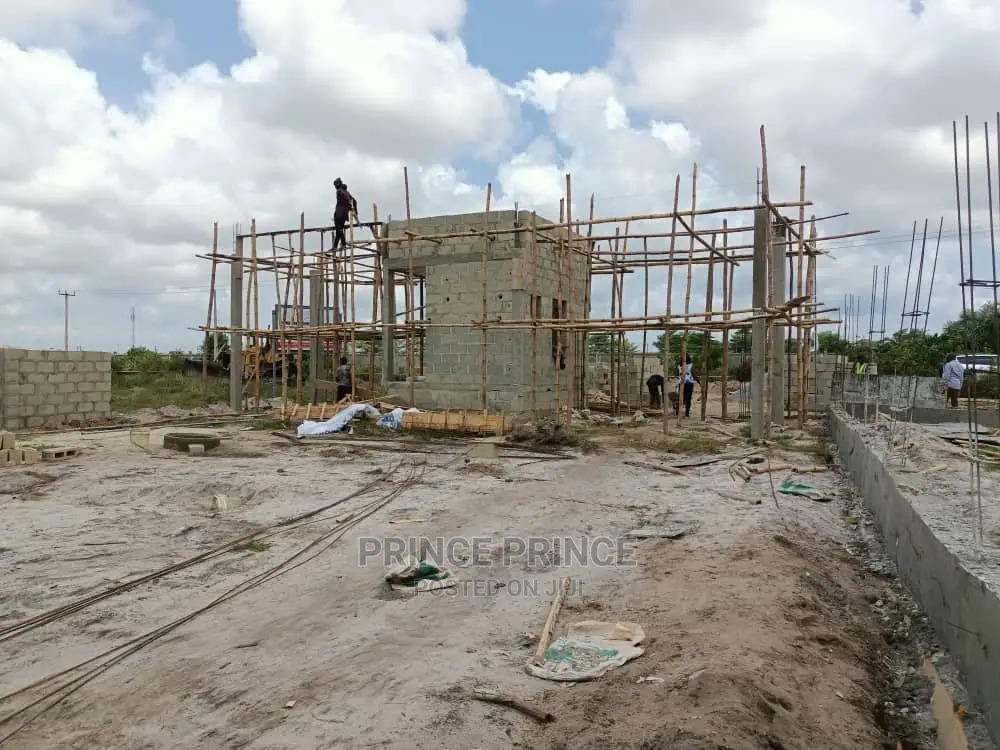 Peak Luxury Court in Ajah