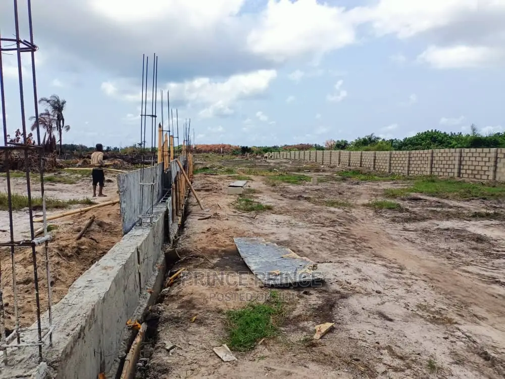 Peak Luxury Court in Ajah