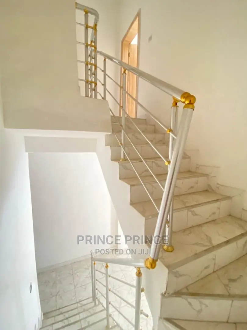 2bdrm Duplex in Lekki for sale in Lekki