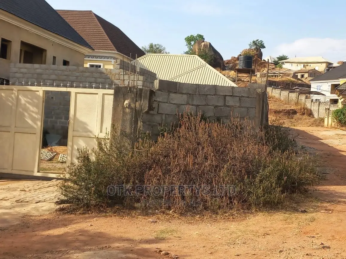 Land for Sale in Dutse Saugwari Layout in Kubwa