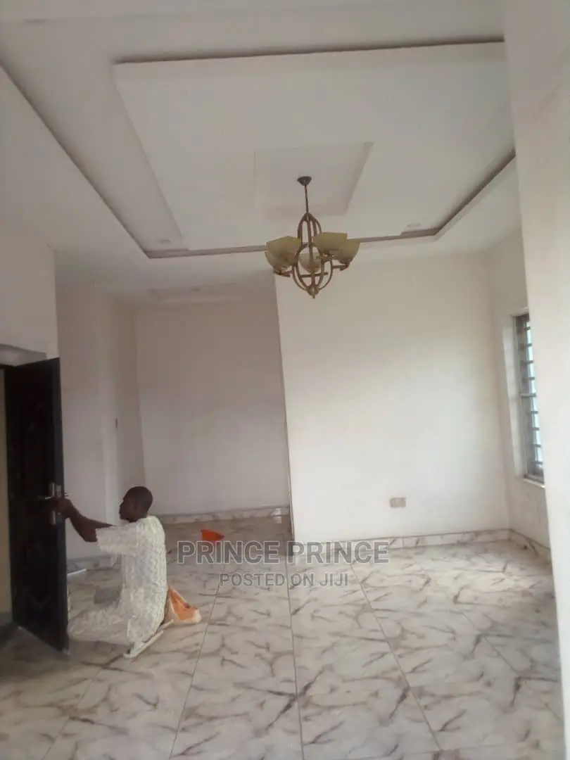 Furnished 2bdrm Block of Flats in Surulere for rent in Surulere