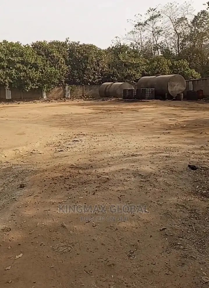 *Distress Mabushi Plot for Sale * Buildable and Liveable in Mabushi