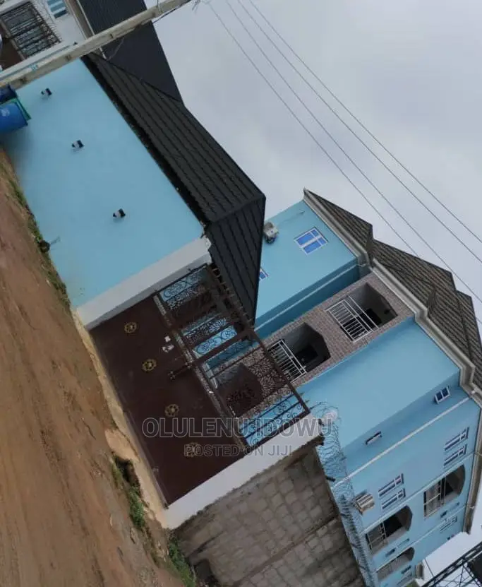 Furnished 4bdrm Duplex in Alimosho for Sale in Alimosho