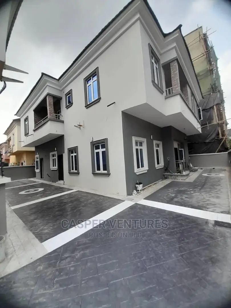 5bdrm Duplex in Chevyview, Chevron for Sale in Chevron