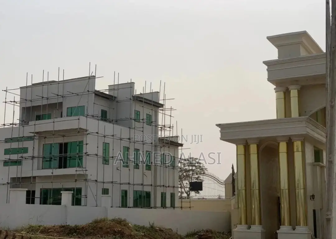 Adron Imperial Park and Gardens the Sugarland Estate in Sagamu