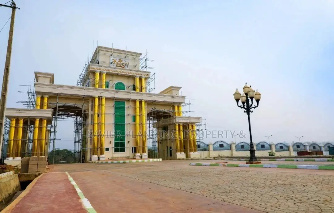 Adron Imperial Park and Gardens the Sugarland Estate in Sagamu