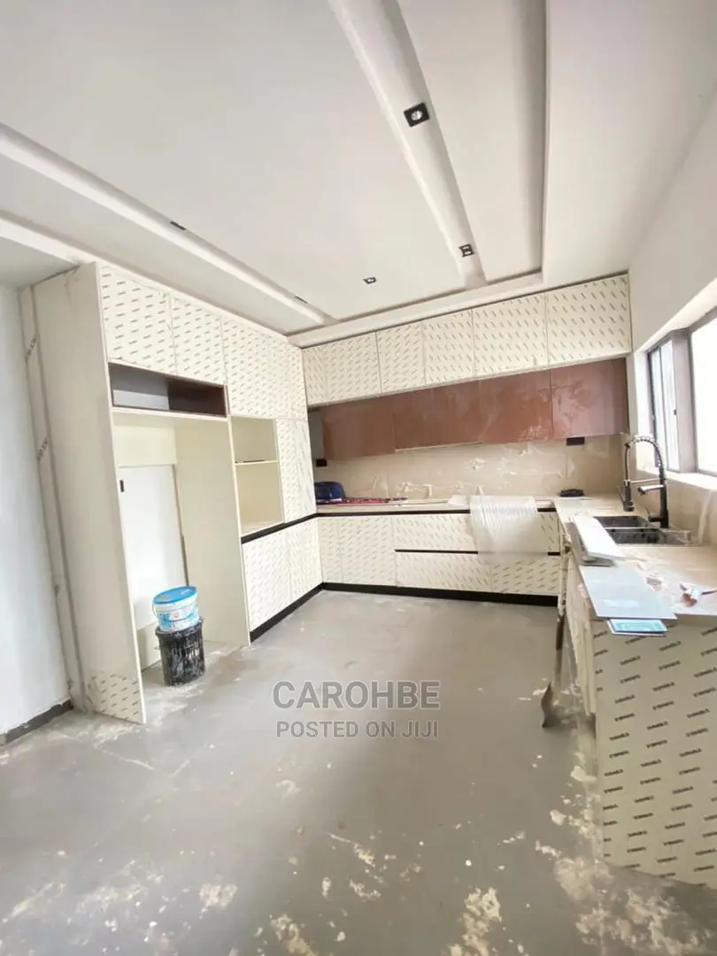 4bdrm Duplex in Chevy View, Chevron for Sale in Chevron