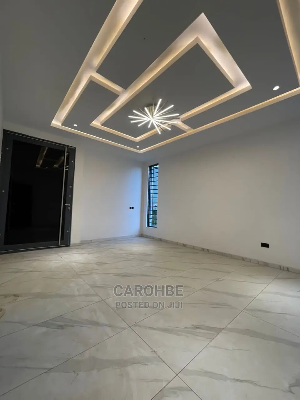 5bdrm Duplex in Osapa London for Sale in Osapa london