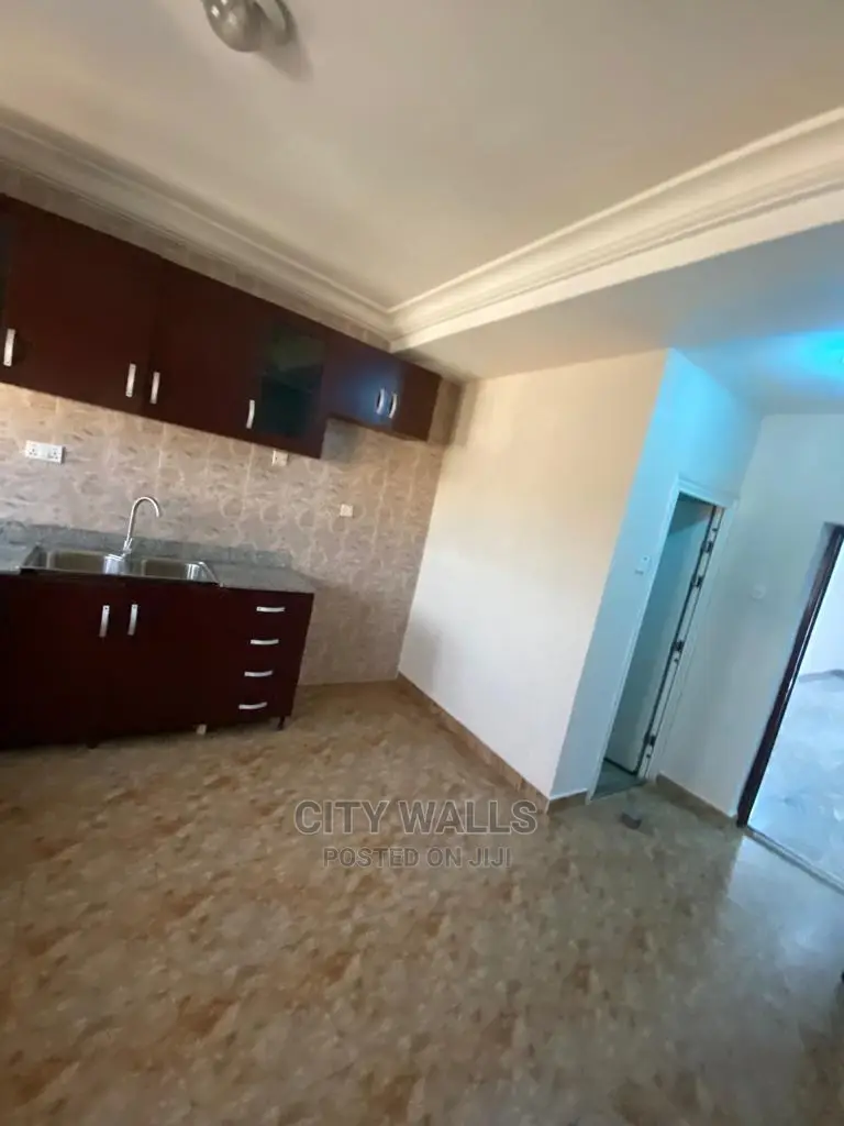 3bdrm Block of Flats in Lekki Phase 1 for rent in Lekki Phase 1