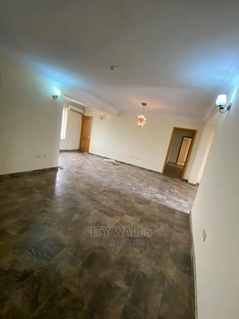 3bdrm Block of Flats in Lekki Phase 1 for Rent in Lekki Phase 1
