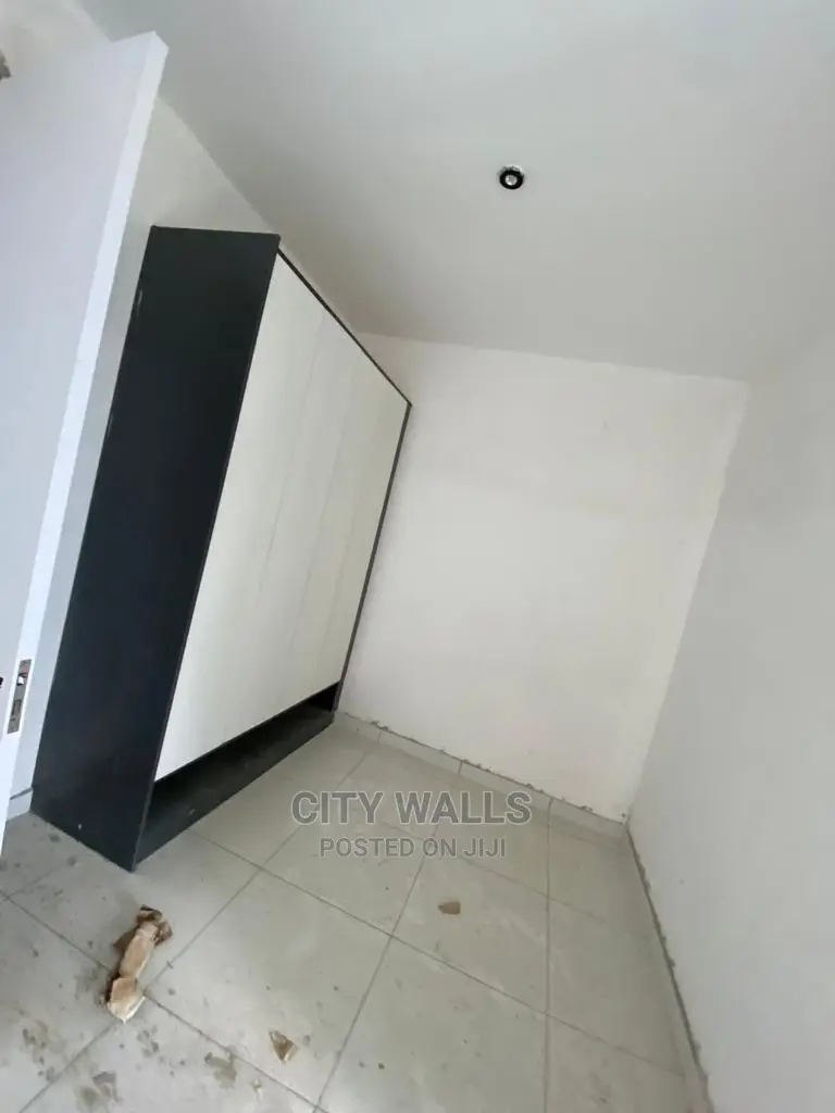 3bdrm Maisonette in Lekki Phase 1 for Rent in Lekki Phase 1