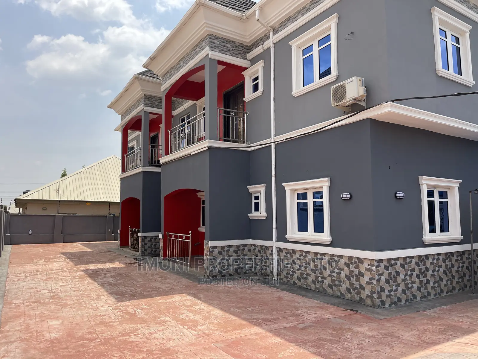 2bdrm Block of Flats in Sagwari, Dutse-Alhaji for rent in Dutse-Alhaji