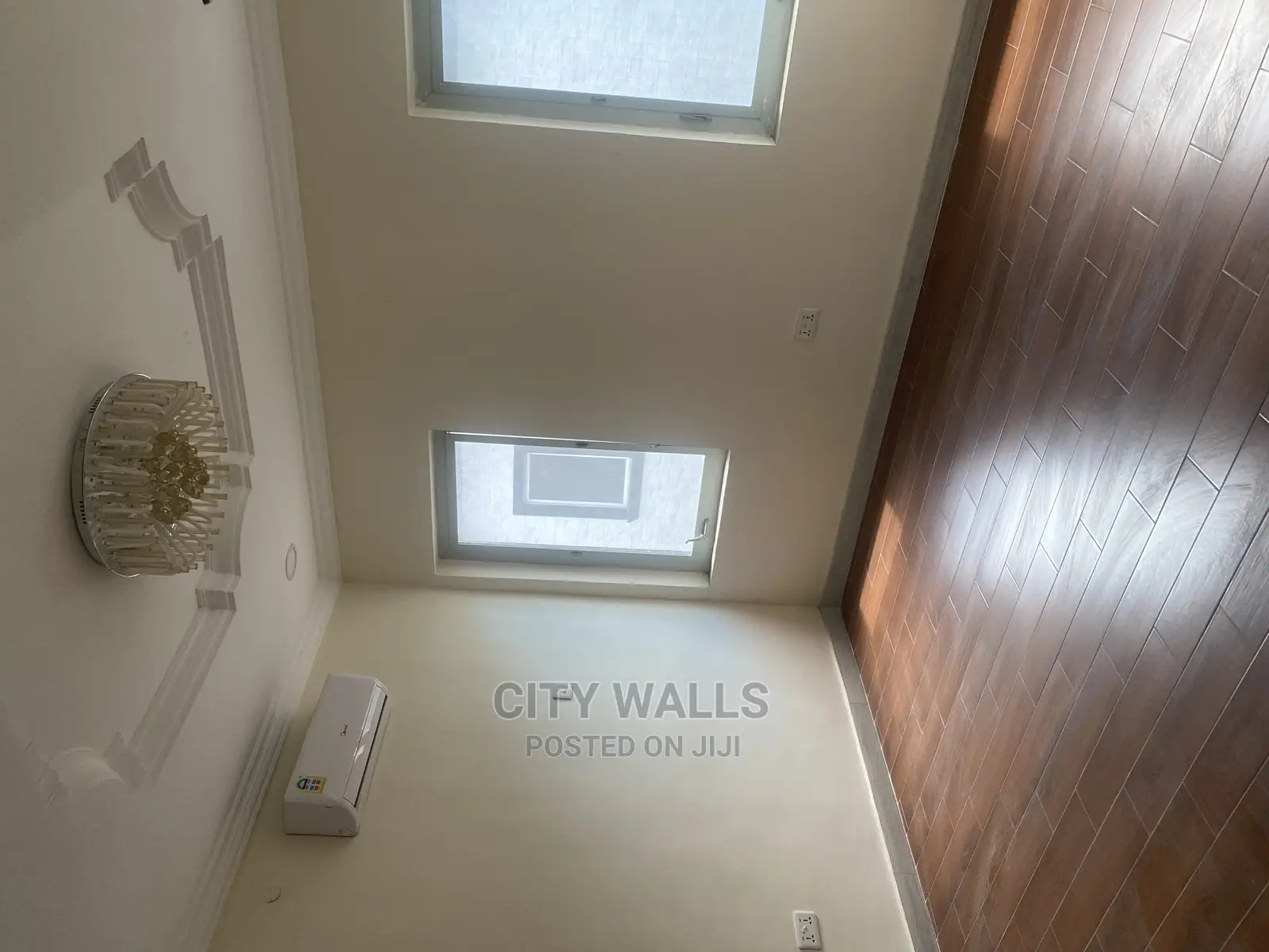 4bdrm Duplex in Chevron for Rent in Chevron
