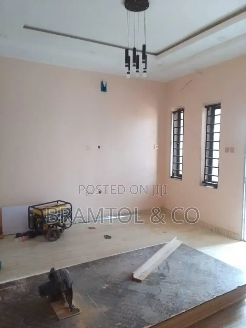 2bdrm Block of Flats in Aco, Sabon Lugbe for rent in Sabon Lugbe