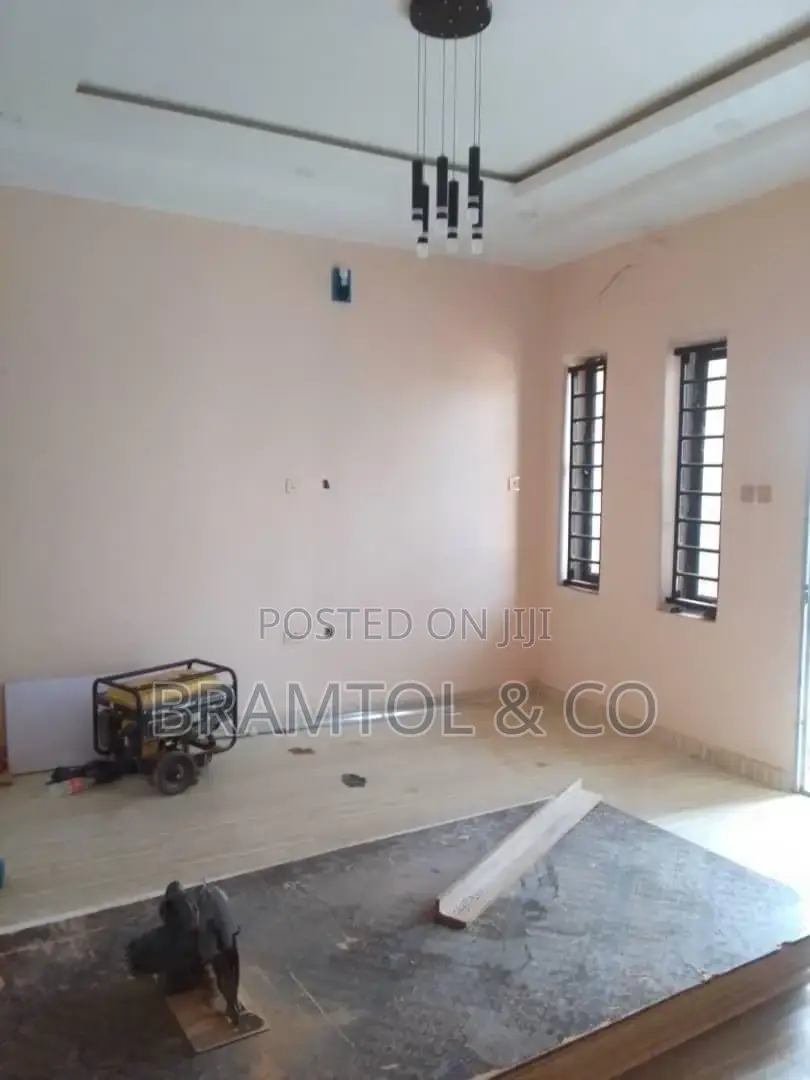 2bdrm Block of Flats in Aco, Sabon Lugbe for rent in Sabon Lugbe
