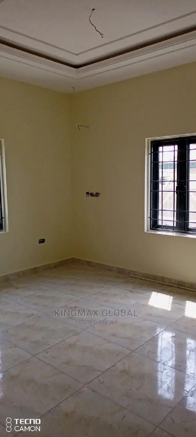 5bdrm Duplex in Gaduwa for sale in Gaduwa
