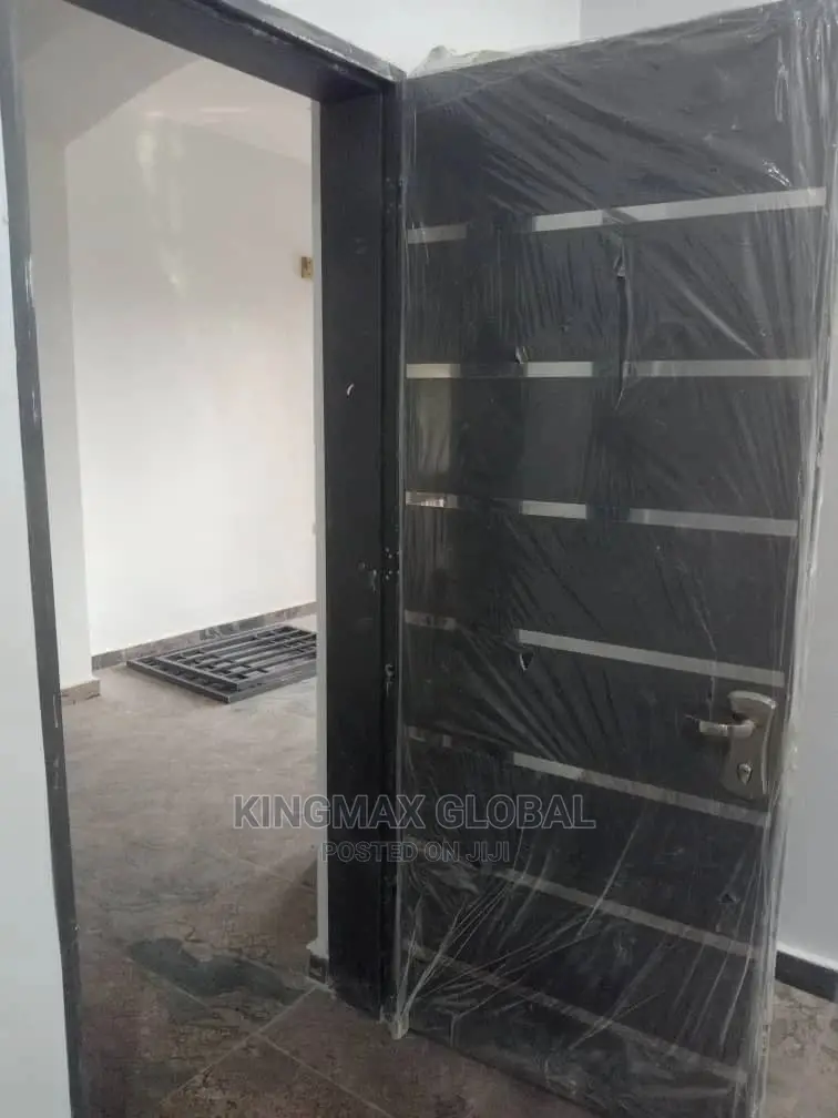 9bdrm Mansion in Maitama for sale in Maitama