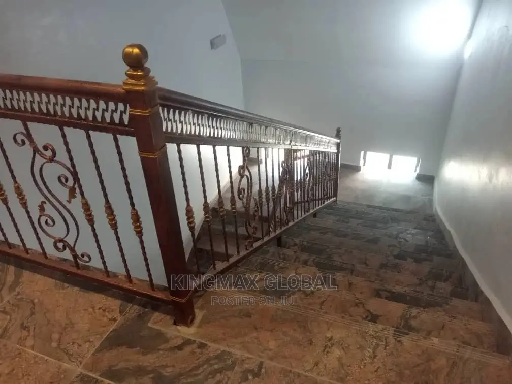 9bdrm Mansion in Maitama for sale in Maitama
