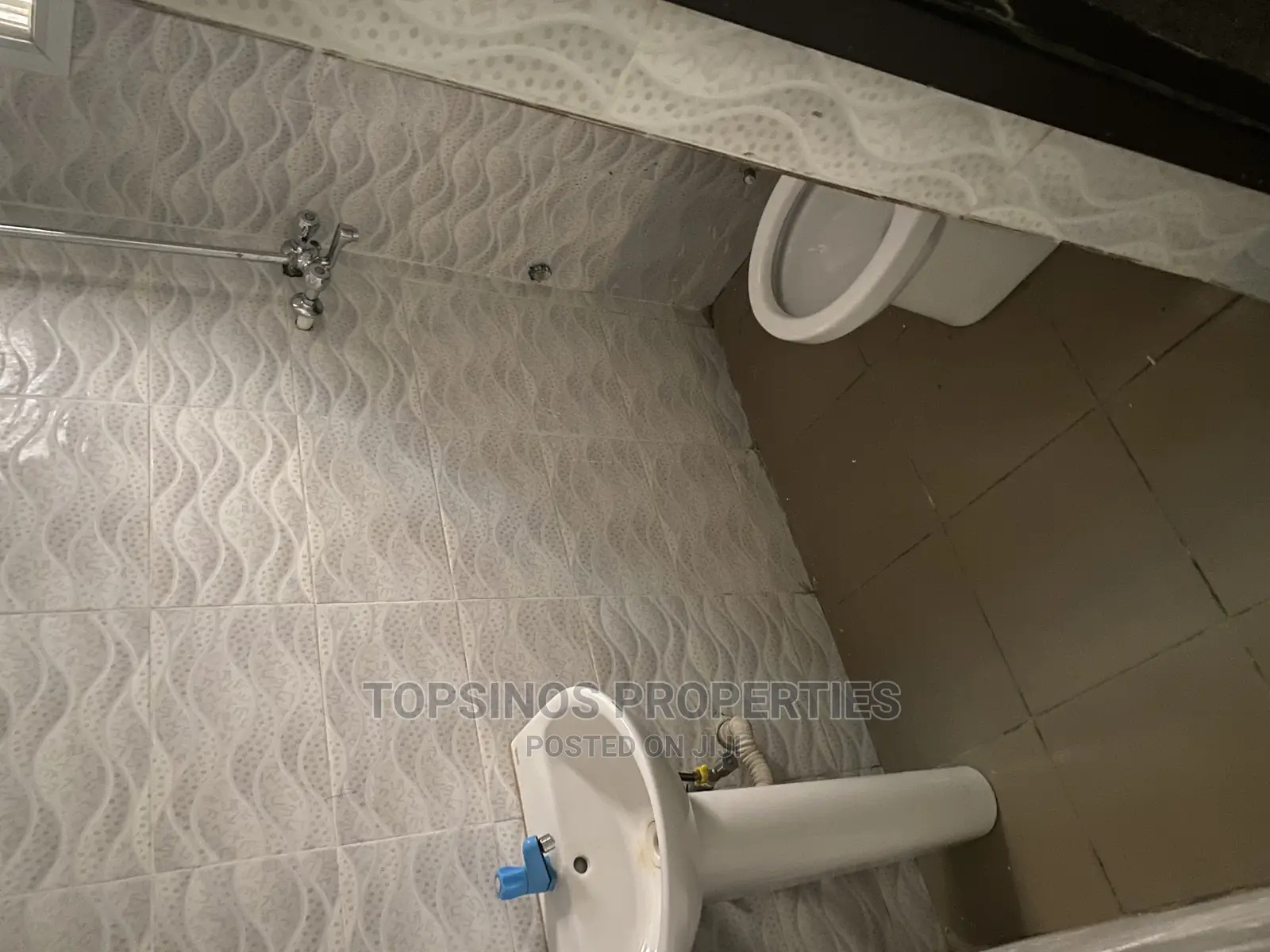 2bdrm Block of Flats in Dawaki for rent in Dawaki