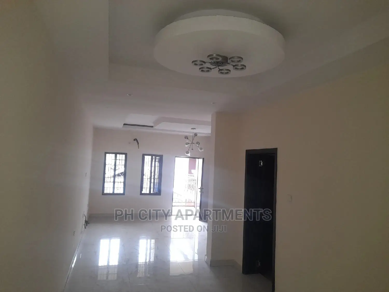 2bdrm Block of Flats in Christmas Village, Port-Harcourt for Rent in Port-Harcourt