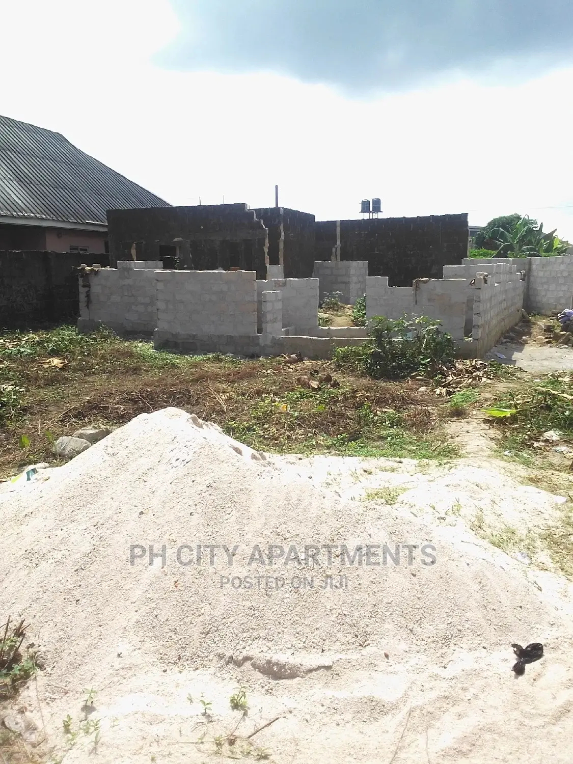 1 Plot of Land in Uzoba