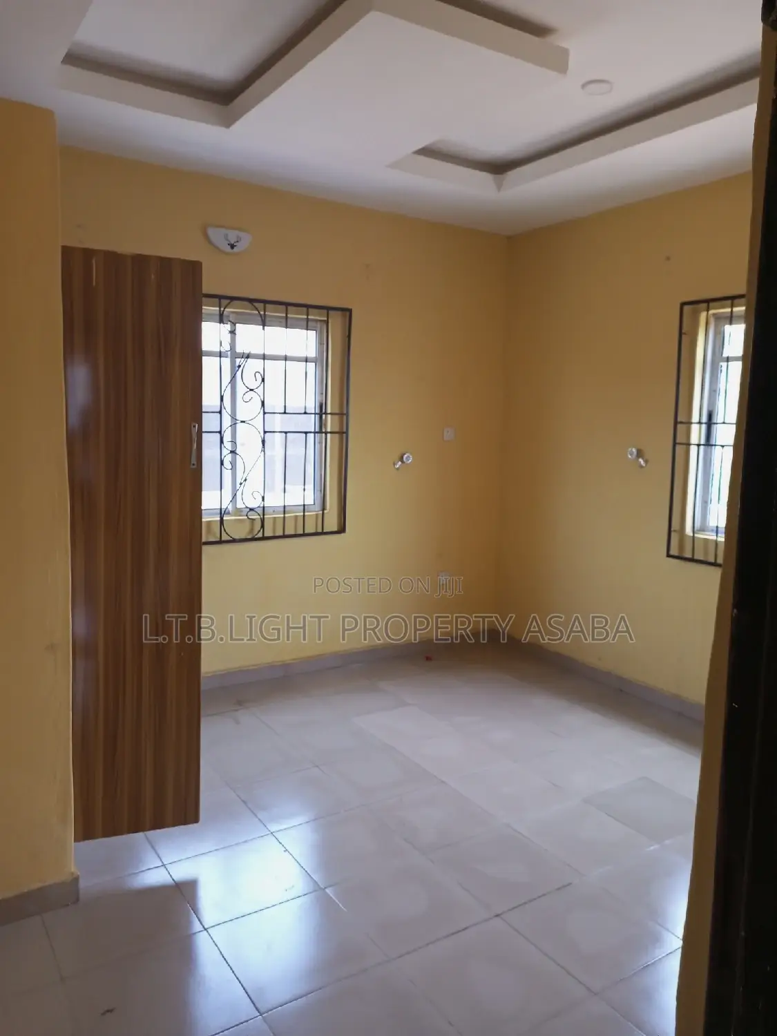 2bdrm Block of Flats in L.Tb Light 🚨, Oshimili South for rent in Oshimili South