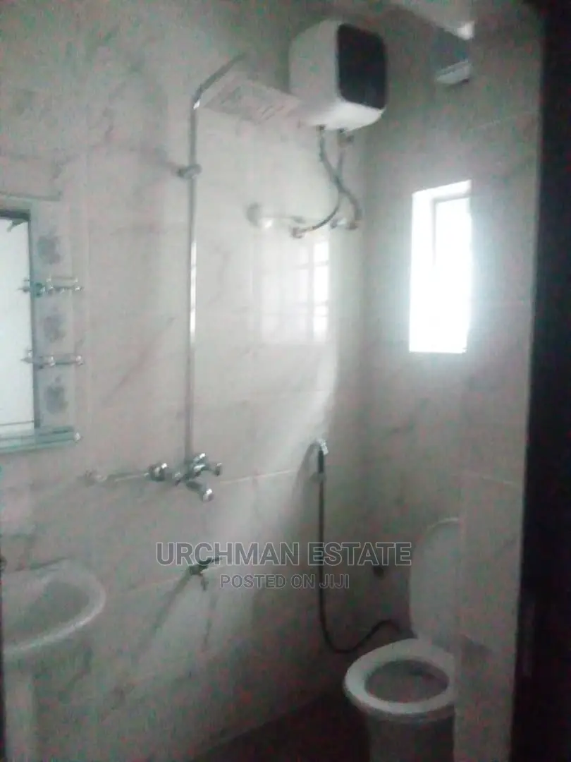 Furnished 2bdrm Apartment in Newsite Alakija for rent in Alakija