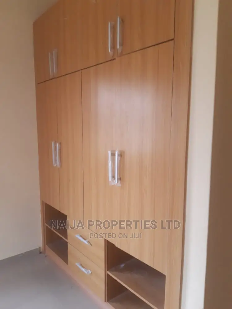 3bdrm Apartment in Lagos Housing Estate, Sangotedo for sale in Sangotedo