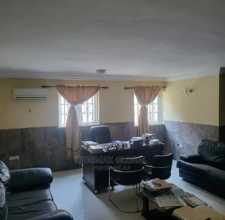 Furnished 10bdrm Mansion in Pnp, Gaduwa for Sale in Gaduwa