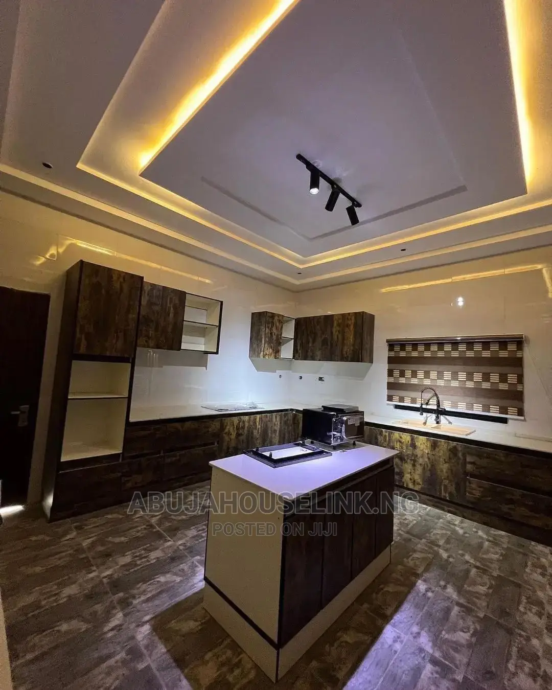 Furnished 4bdrm Duplex in Karsana Gwarinpa for sale in Gwarinpa