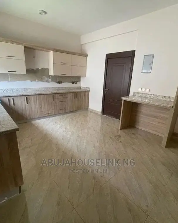 7bdrm Duplex in Bilaad Estate, Jabi for sale in Jabi