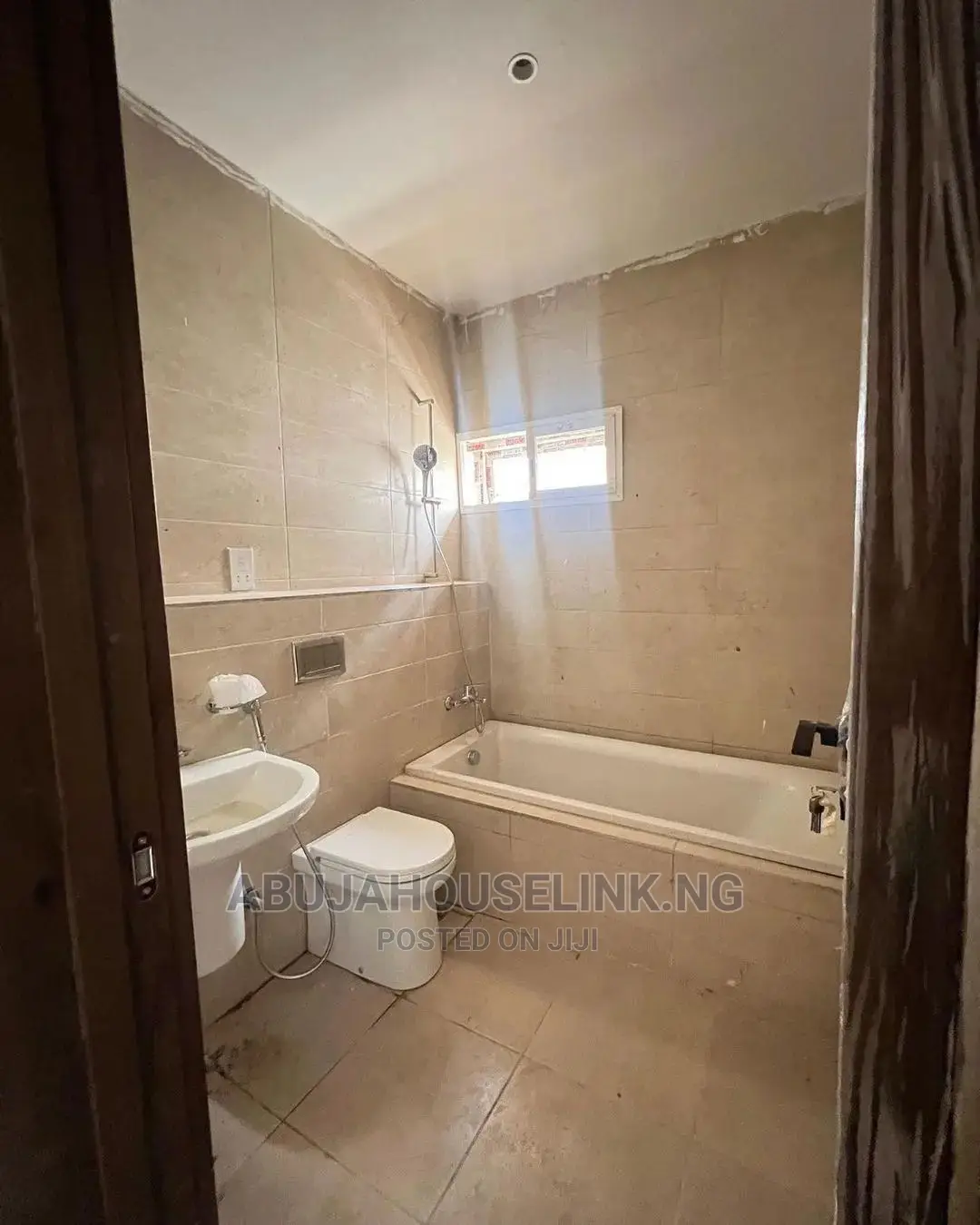 7bdrm Duplex in Bilaad Estate, Jabi for sale in Jabi
