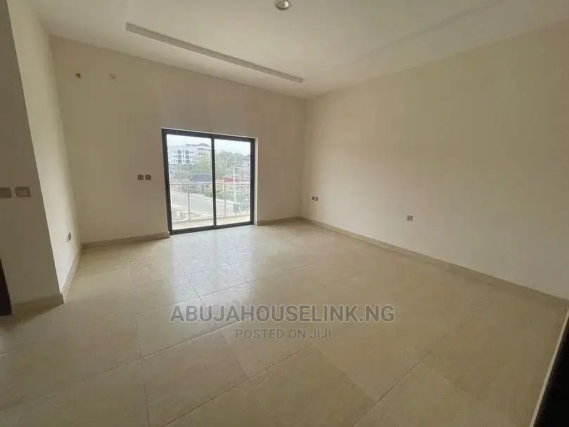 5bdrm Townhouse/Terrace in Jahi by Gilmore for Sale in Jahi