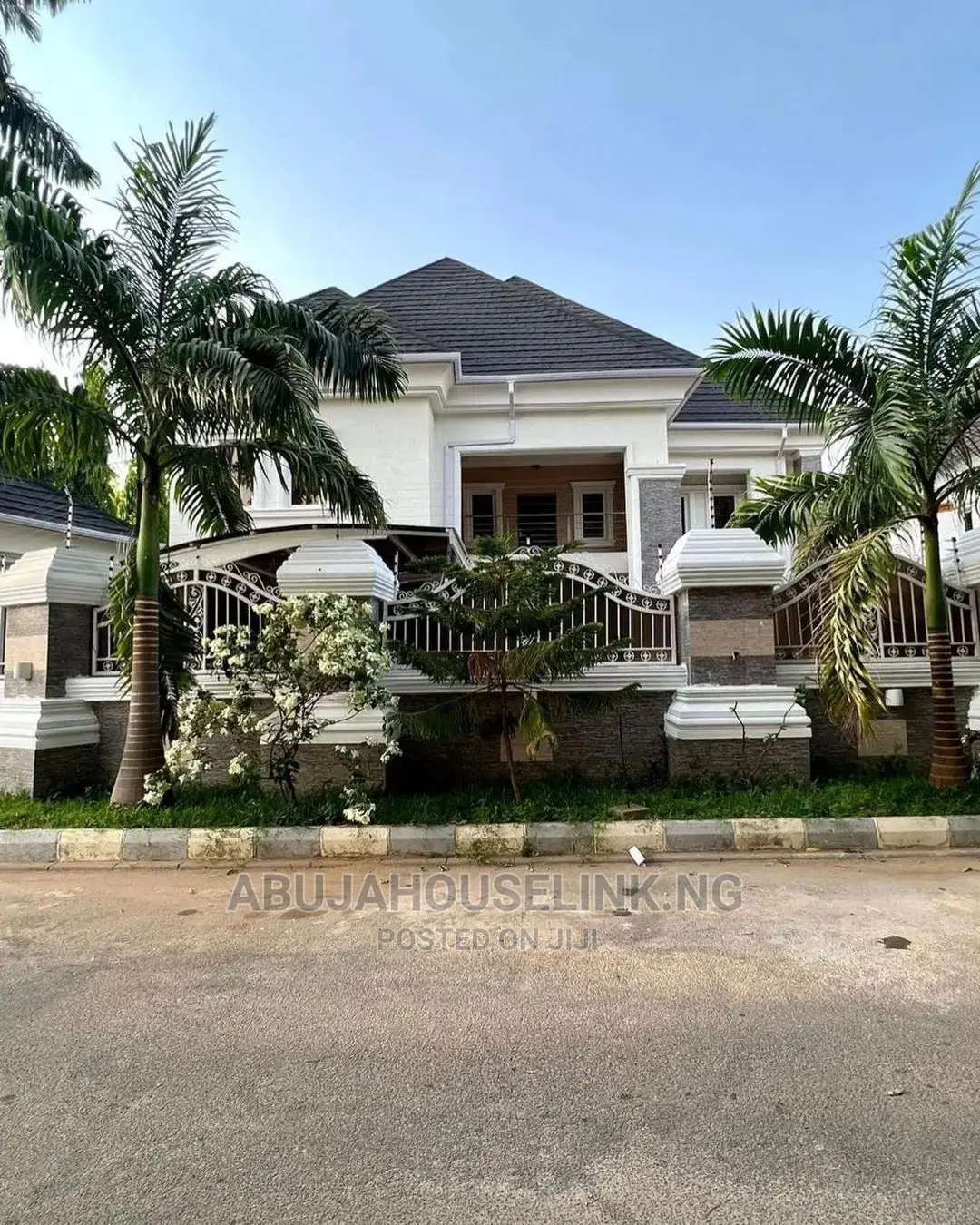 Furnished 6bdrm Duplex in Maitama Abuja for sale in Maitama