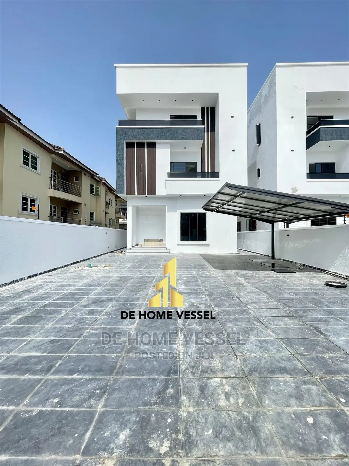 5bdrm Duplex in Ikate for Sale in Ikate