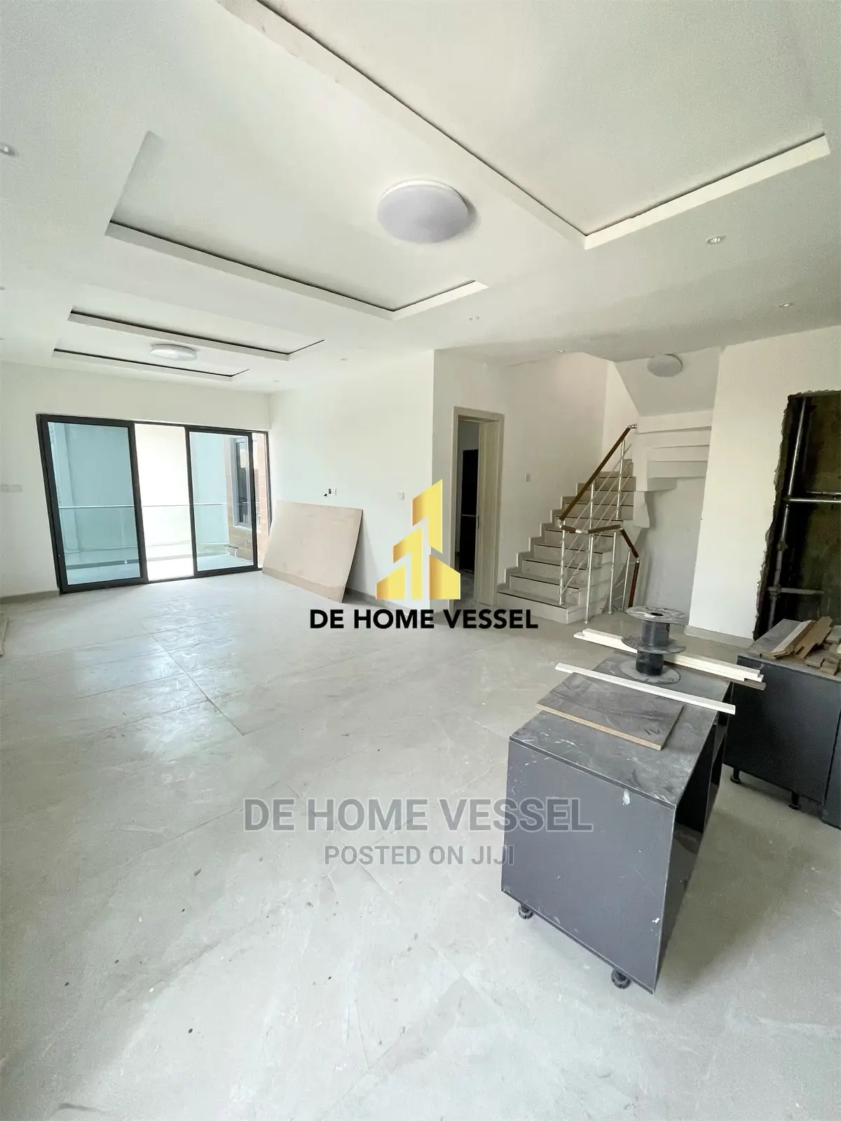 4bdrm Duplex in Lekki Phase 1 for Sale in Lekki Phase 1