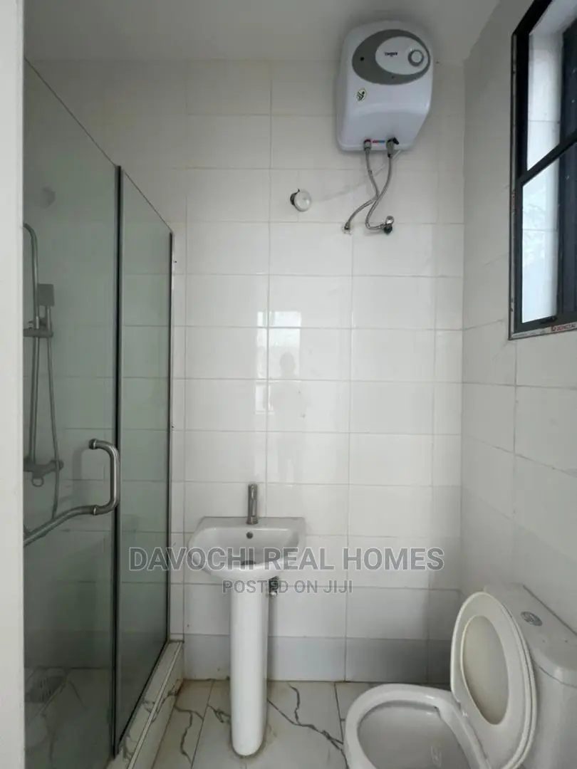 2bdrm Apartment in Ologolo Estate, Lekki for rent in Lekki