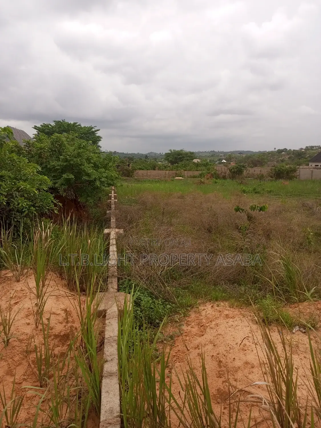 Land Measuring 100ft by 200ft for Sale in Oshimili North