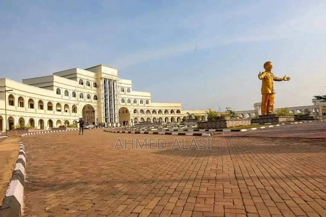 Distress Sale !! Adron Treasure Park and Gardens Phase 3 in Sagamu