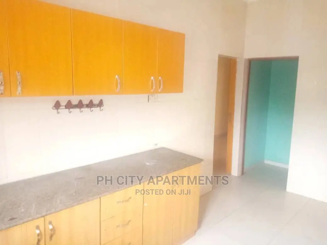 3bdrm Block of Flats in Port-Harcourt for rent in Port-Harcourt