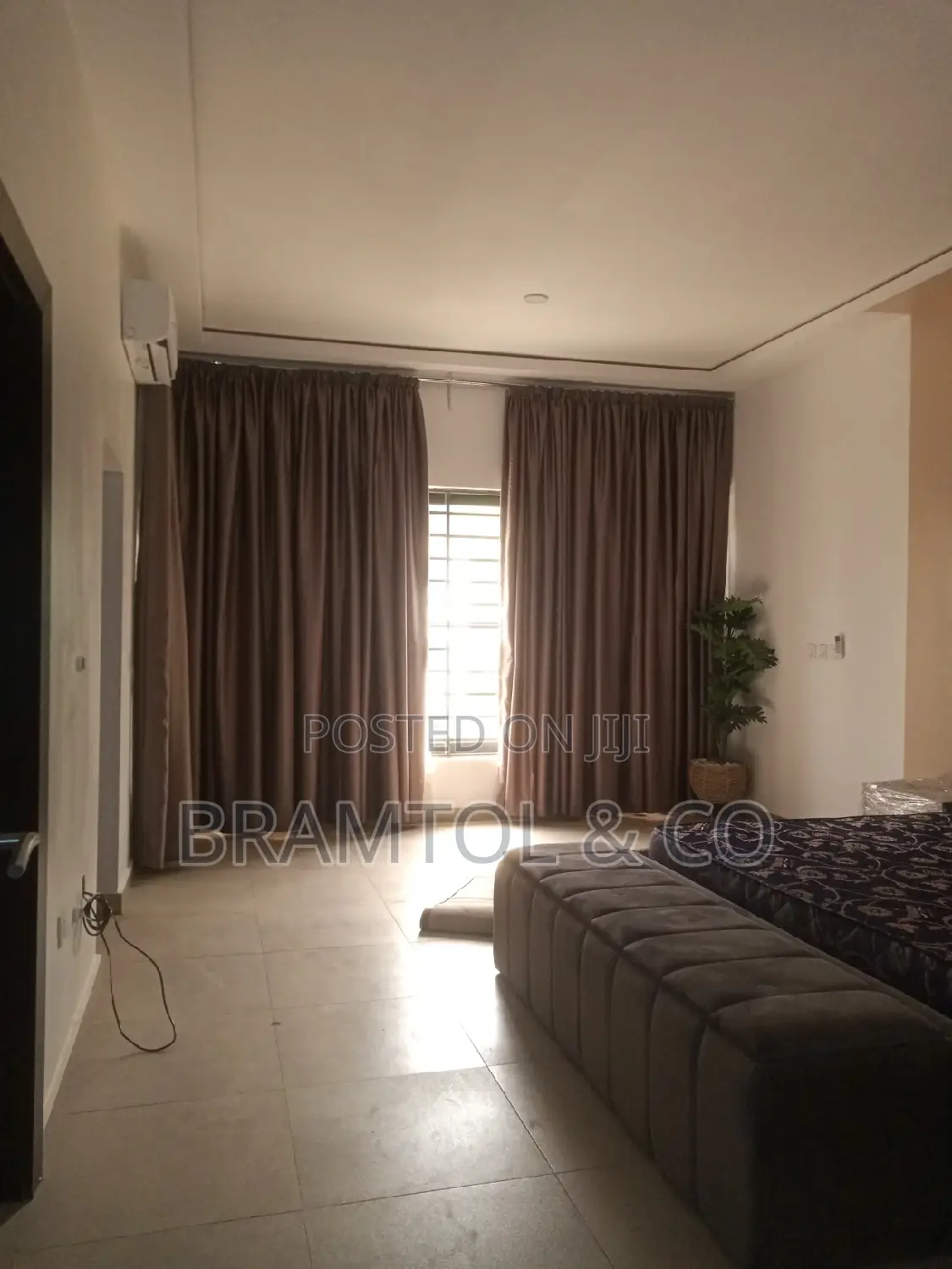 Furnished 4bdrm Townhouse / Terrace in Guzape District for rent in Guzape District