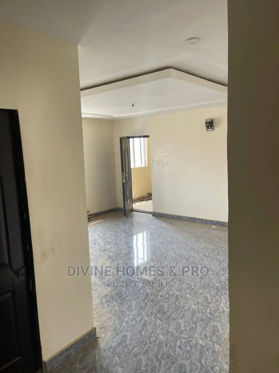 3bdrm Block of Flats in Life Camp for sale in Life Camp