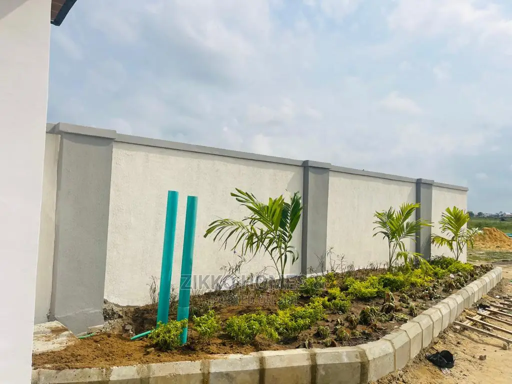 Land for Sale at Abraham Adensaya in Ajah