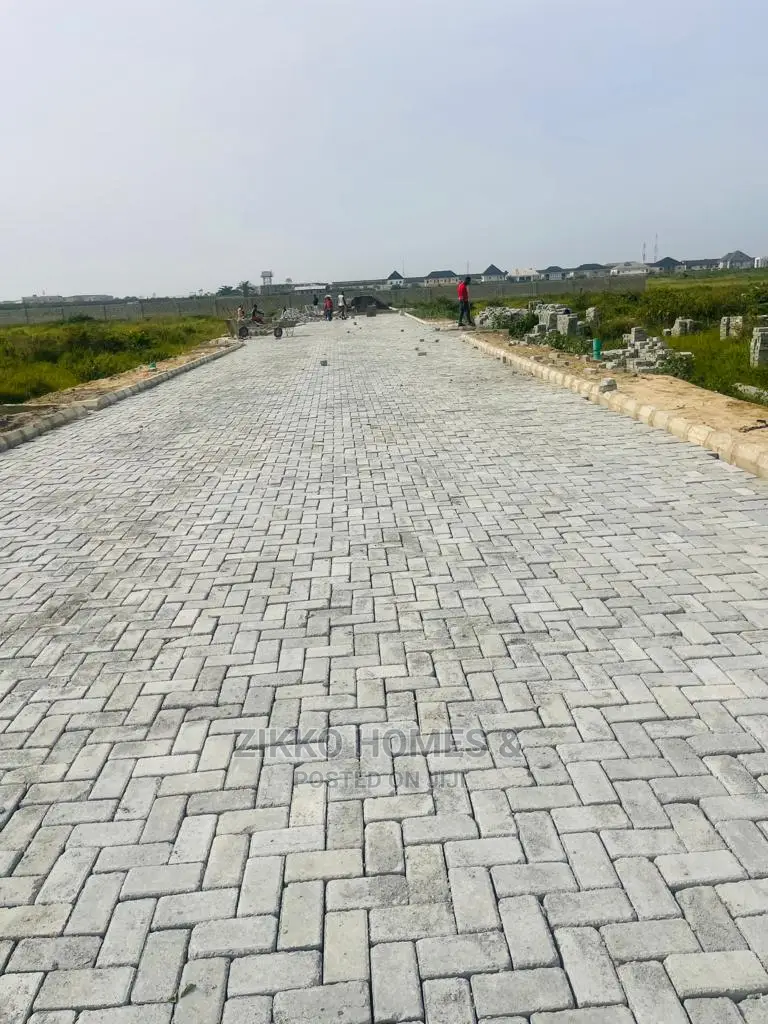Land for Sale at Abraham Adensaya in Ajah