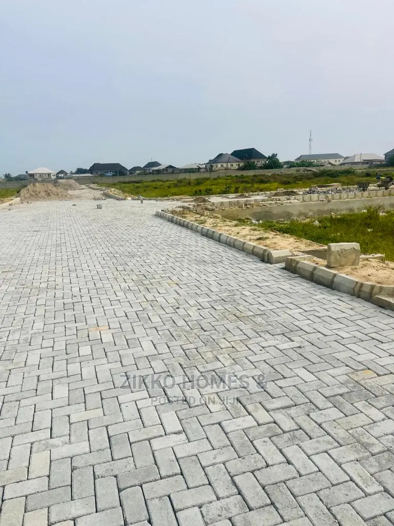 Land for Sale at Abraham Adensaya in Ajah